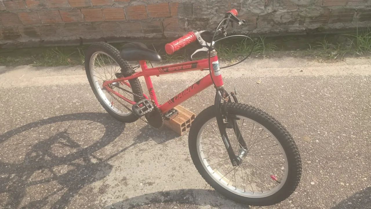 Bicicleta infantil aro 20 seminova  - Foto 3