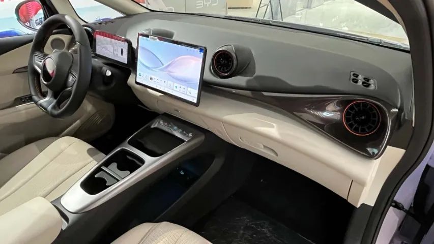 BYD Dolphin GS (Elétrico) 2027 - Foto 2