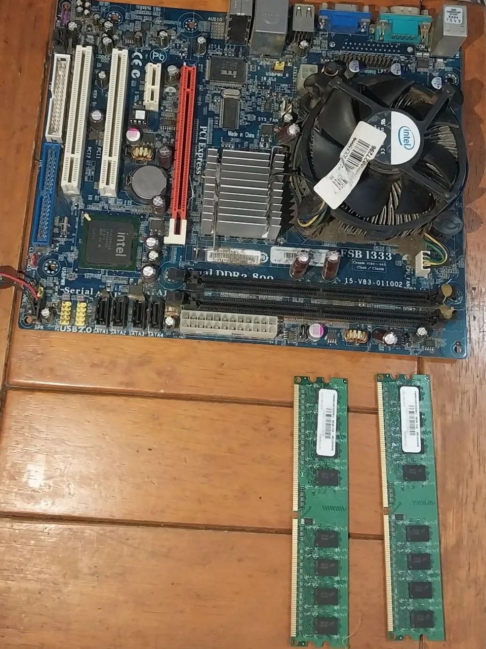Placa mãe intel ddr2 + 4 GB de memória  - Foto 2