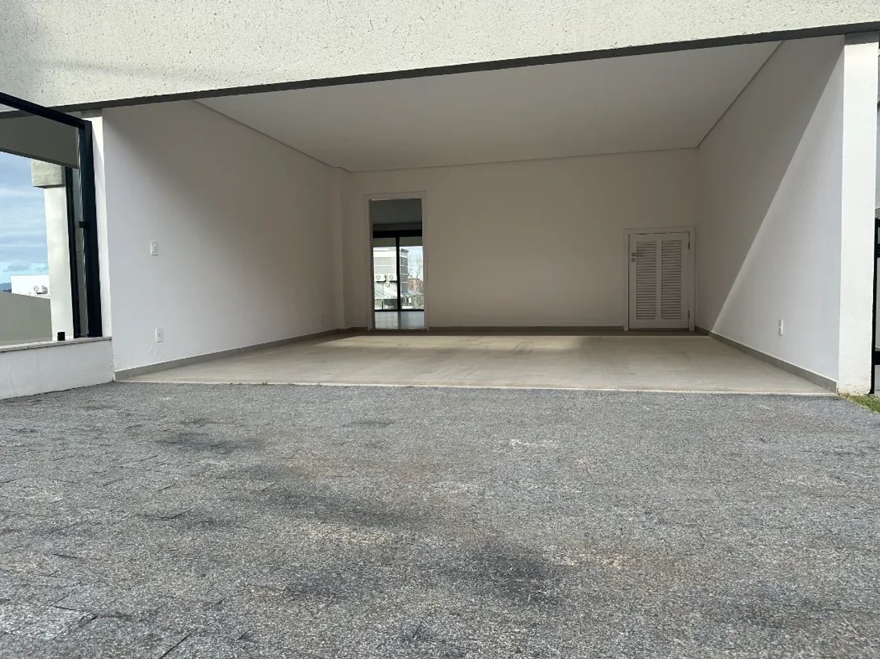 Casa com 3 suítes, Piscina com Borda Pedra Branca Palhoça/SC - Foto 4