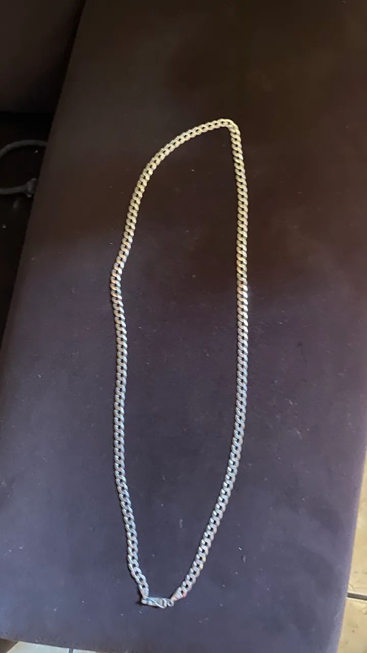 Cordão de prata 