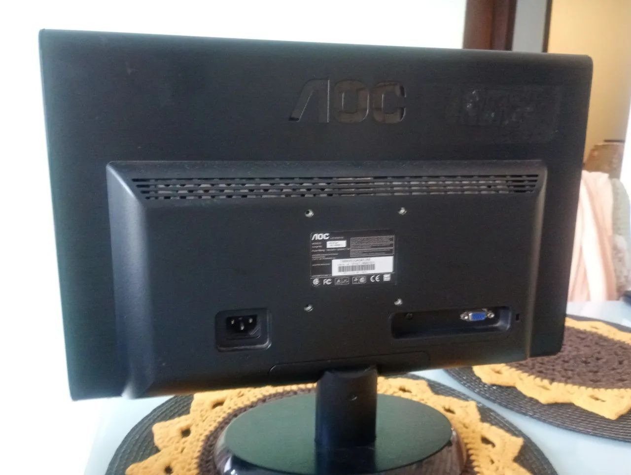 Monitor AOC 18,5? LED e950Swn - Funcionando normalmente  - Foto 2