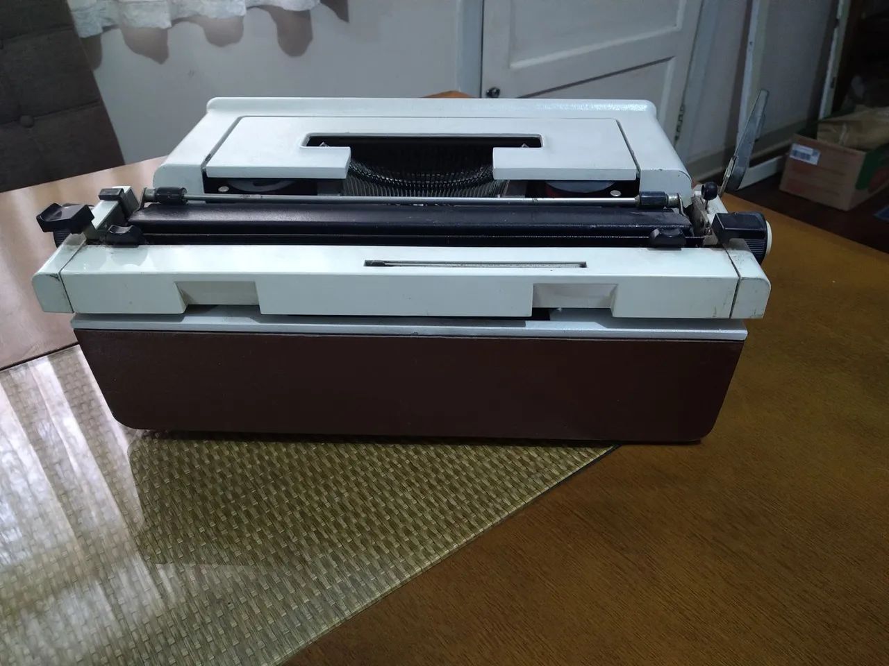 Máquina de escrever Olivetti  - Foto 2