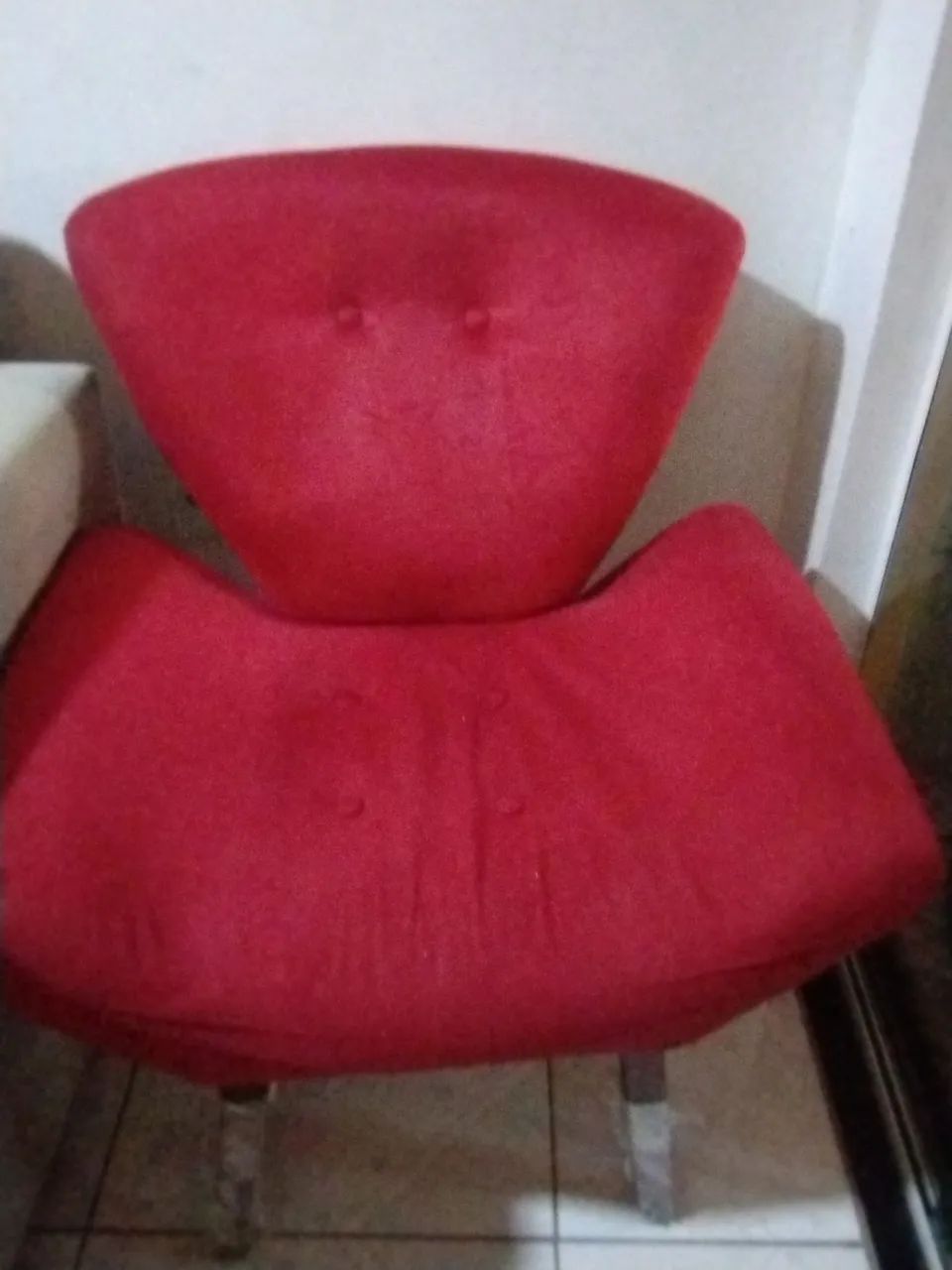 Vendo uma poltrona