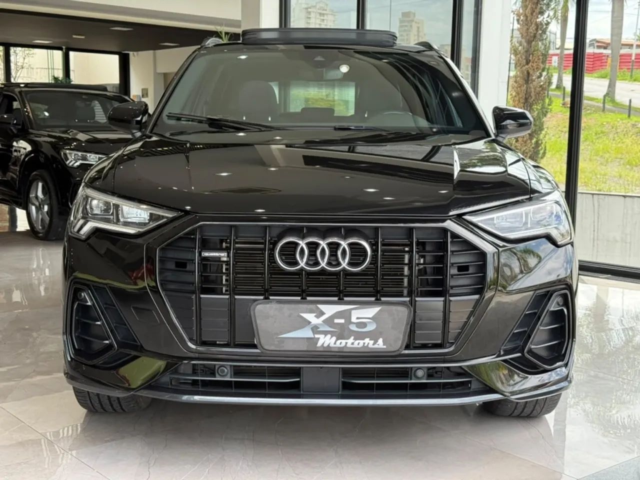 Audi Q3 Perf. Black 2.0 TFSI Tiptr. Quattro, foto 3 de 18