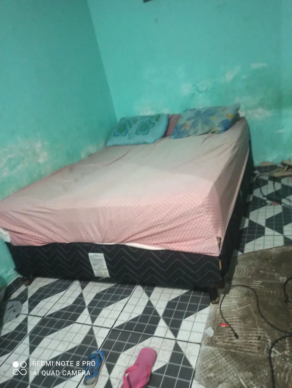 cama box base e colchão 400$