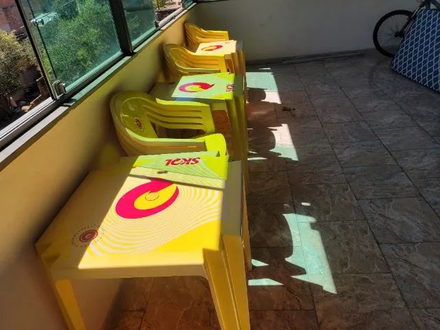03 Jogos de Mesa de Bar Completos (Plástico) da Skol. Aceito oferta. - Foto 5