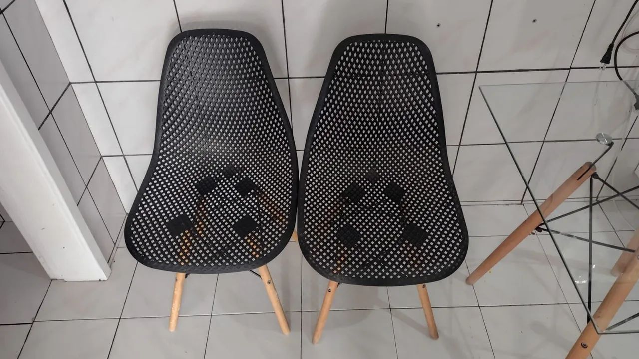 Mesa com 2 cadeiras  - Foto 3