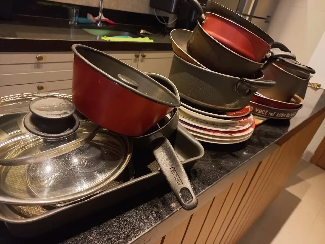 Conjunto de Panelas e Pratos - Foto 5