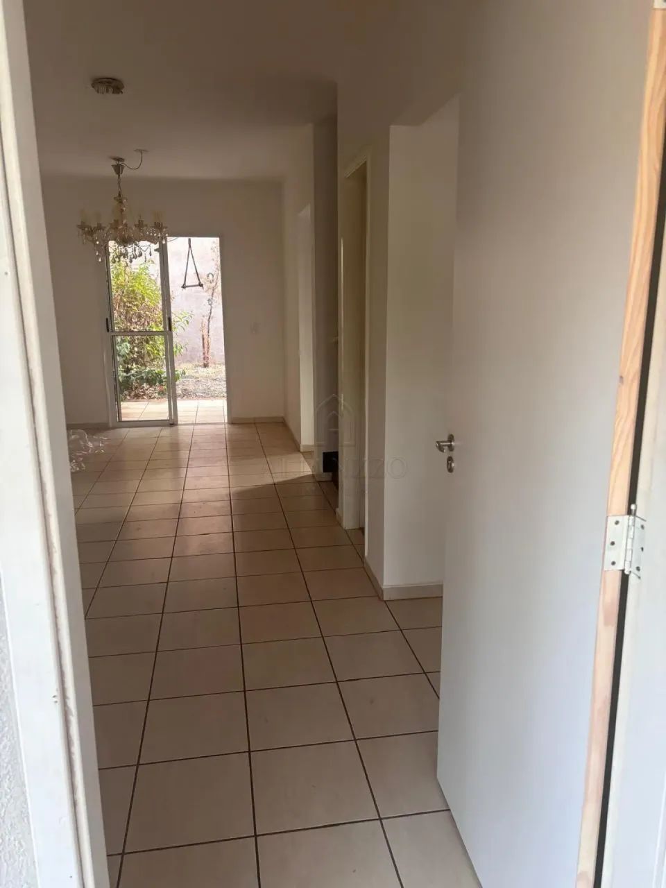 Excelente Localização e Conforto - Encontre Seu Novo Lar com a Alianzzo Imóveis. - Foto 2