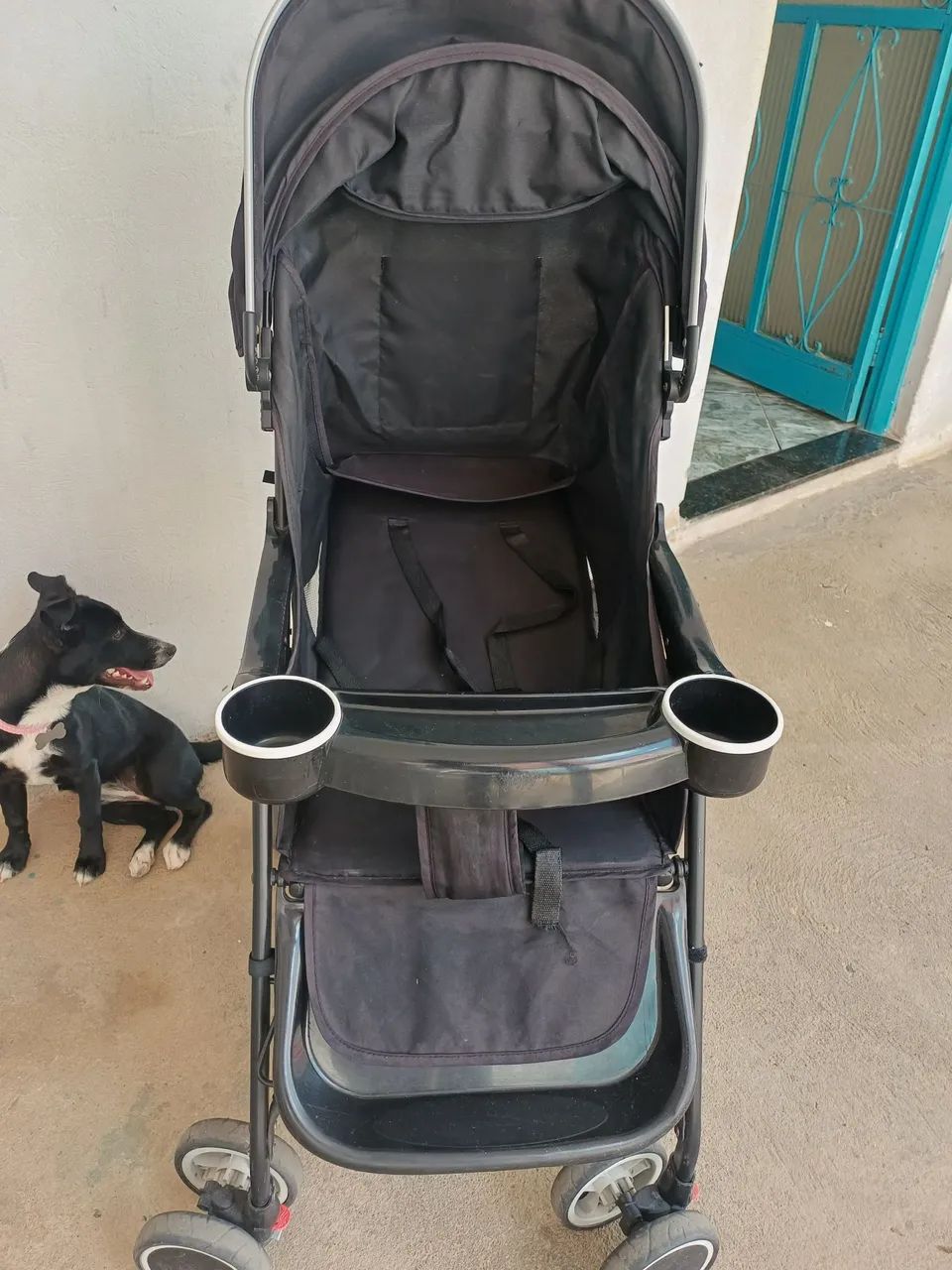 carrinho de bebê