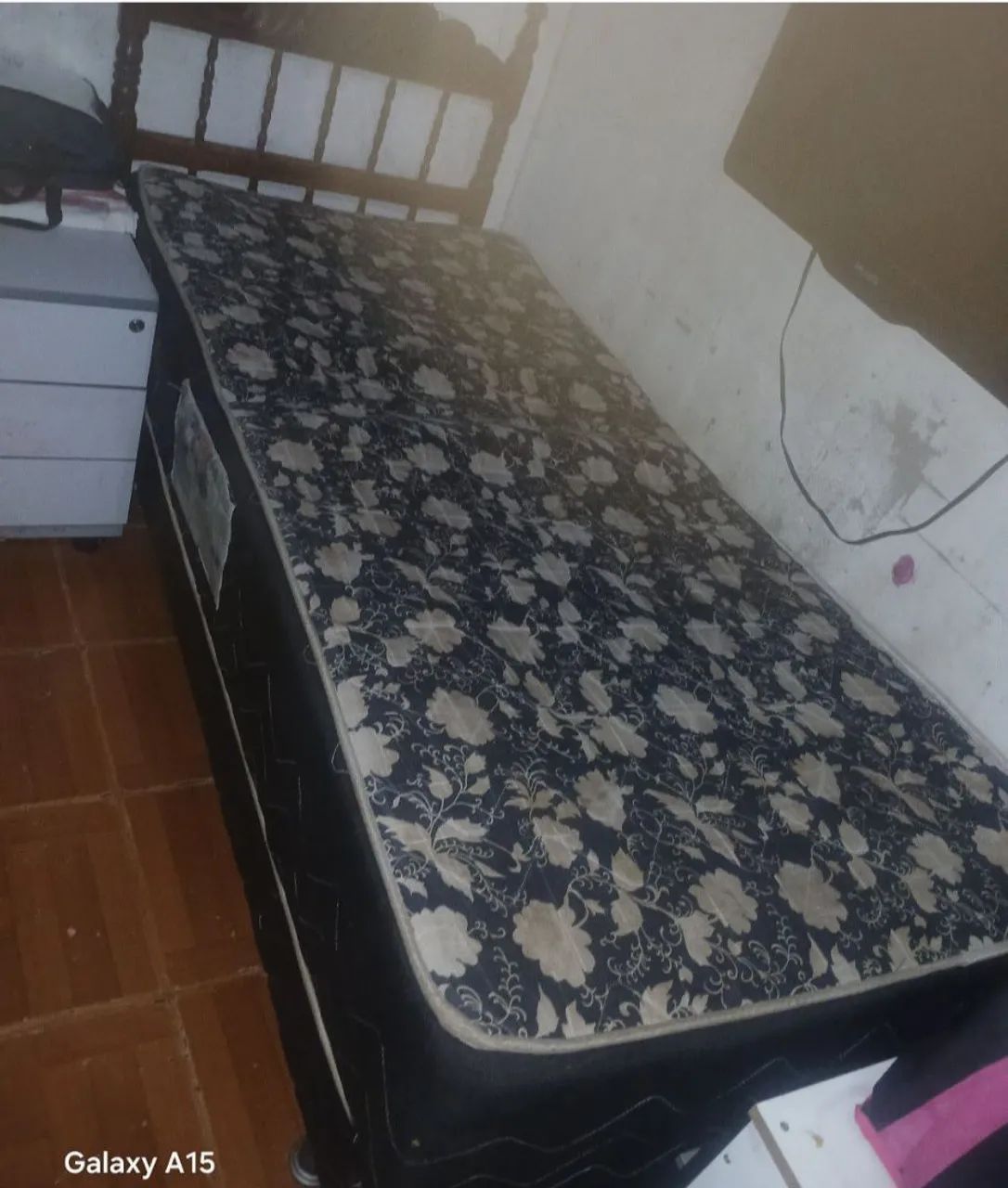 CAMA BOX SOLTEIRO DE MOLA COM AUXILIAR  - Foto 3