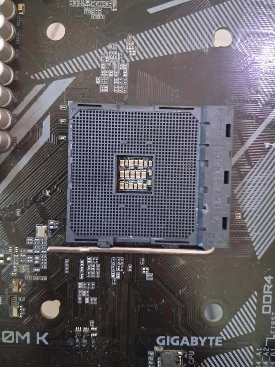 Placa Mãe Gigabyte usada - Foto 3