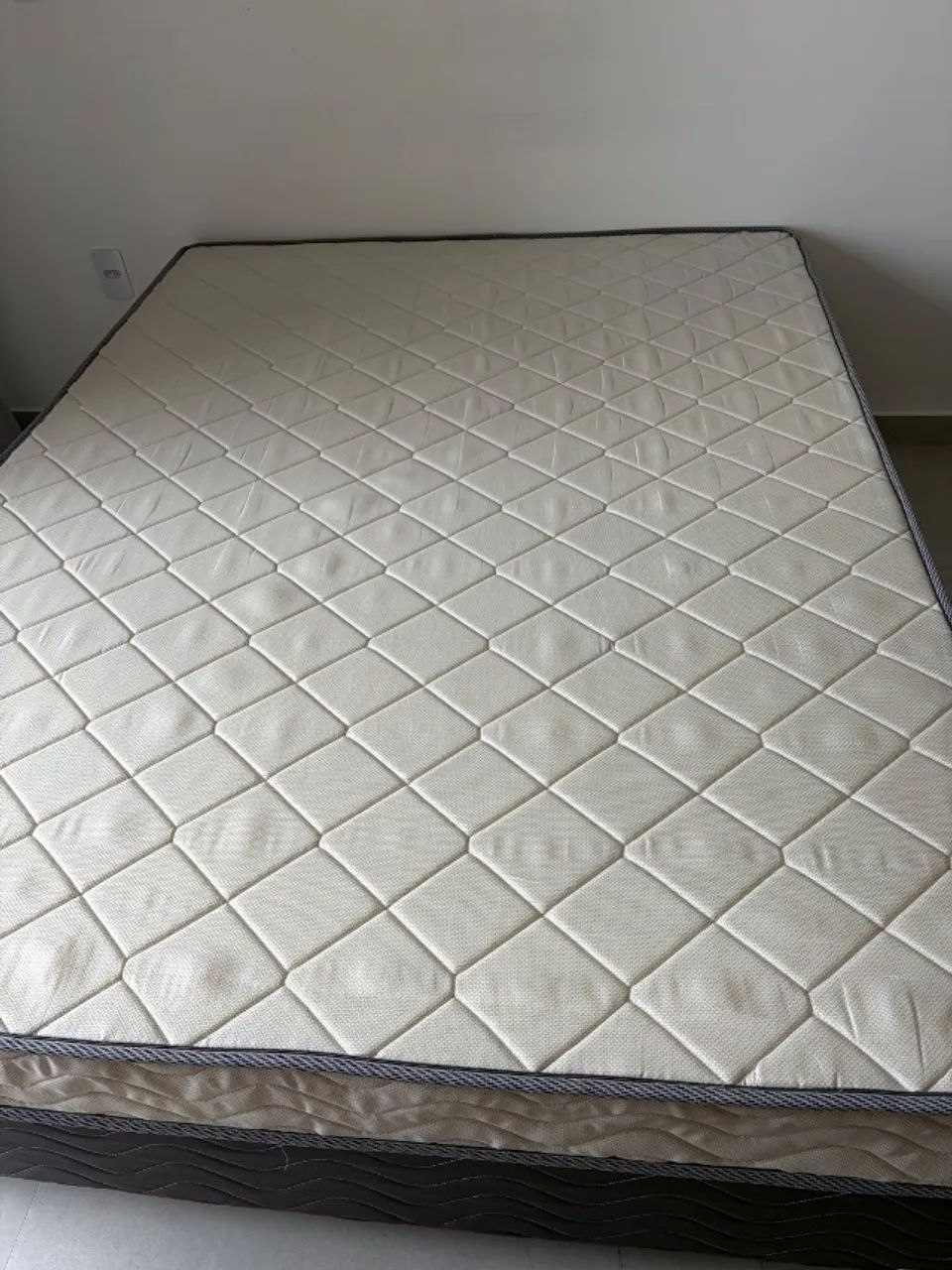 Cama e colchão de casal - Foto 5