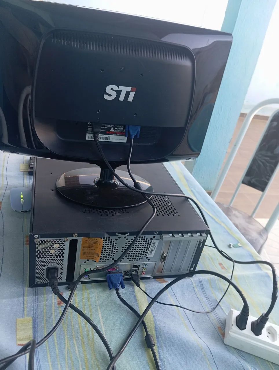 Pc de mesa desktop 4g de memória 160 de hd monitor 15 polegadas. - Foto 2
