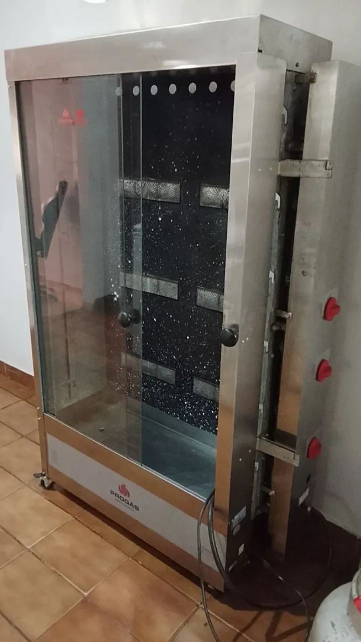 Maquina de assar frango, pr-631 semi nova