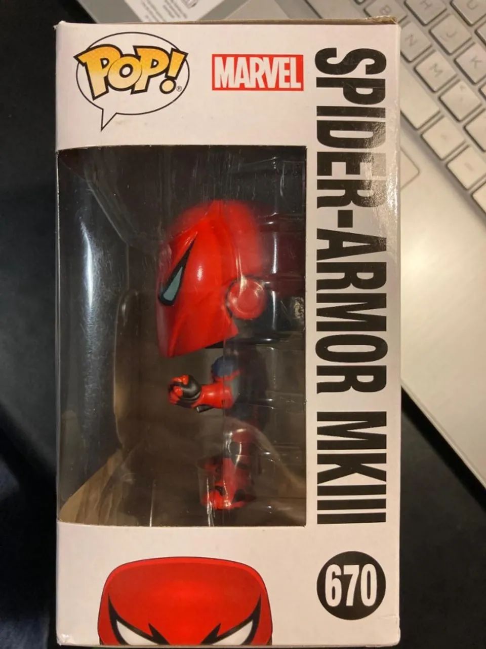 Funko Pop Marvel Spider Armor Mkiii 670 Special Edition - Foto 2