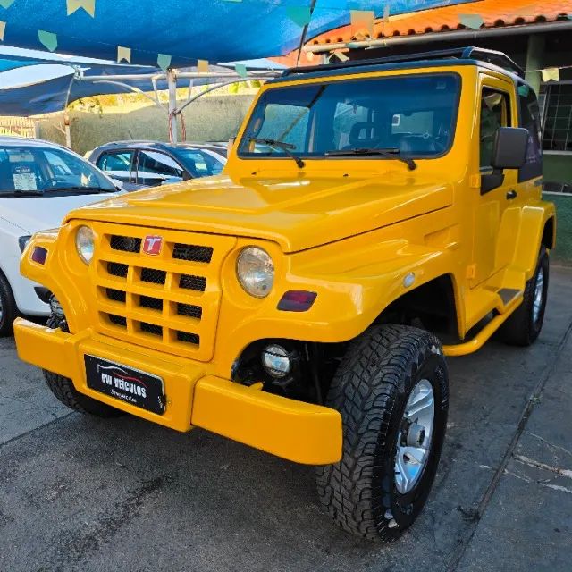 Troller T-4 2010