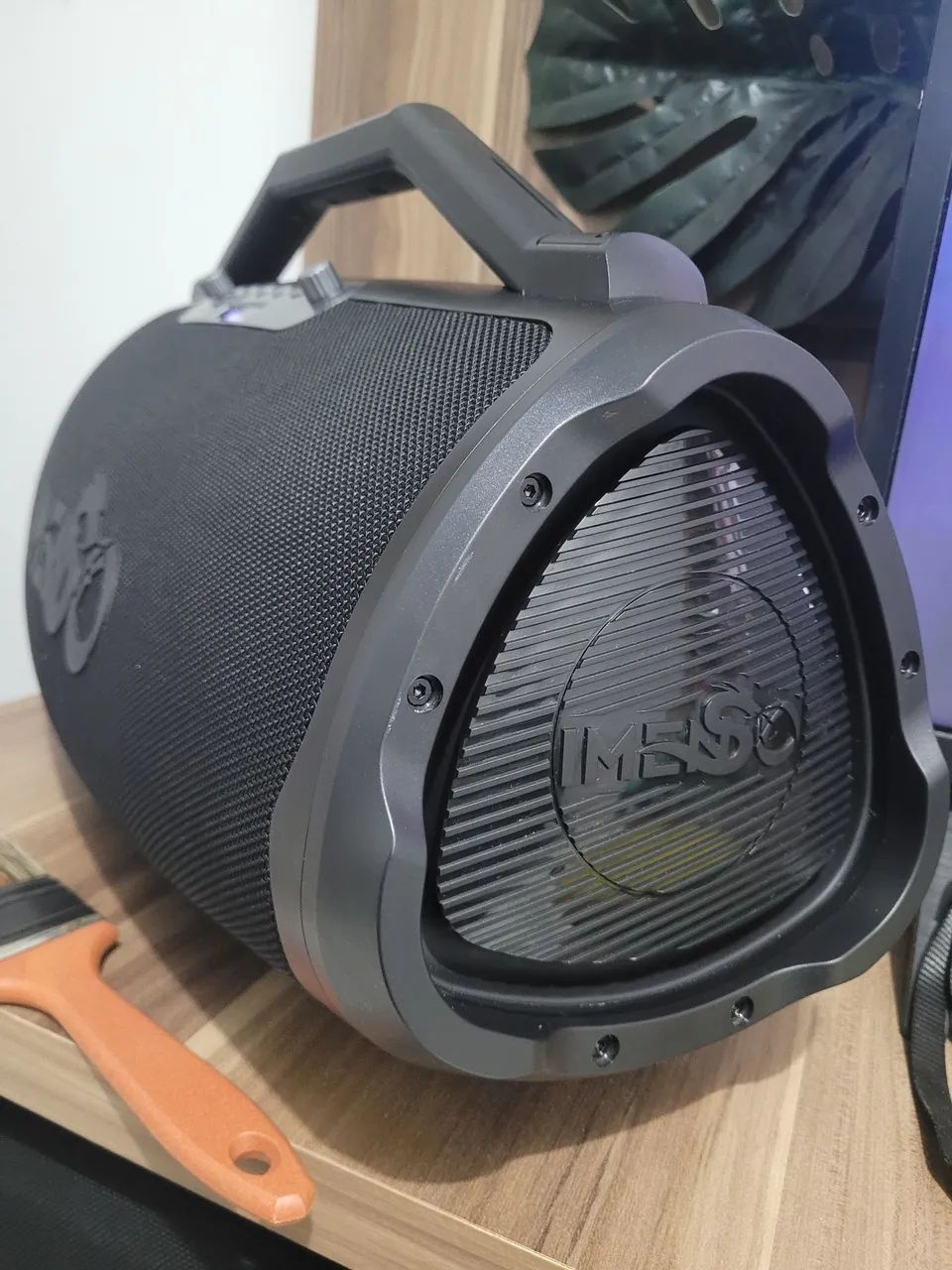 X75 - Imenso 200w, 2 microfones, Caixa forte, Nivel BBX4