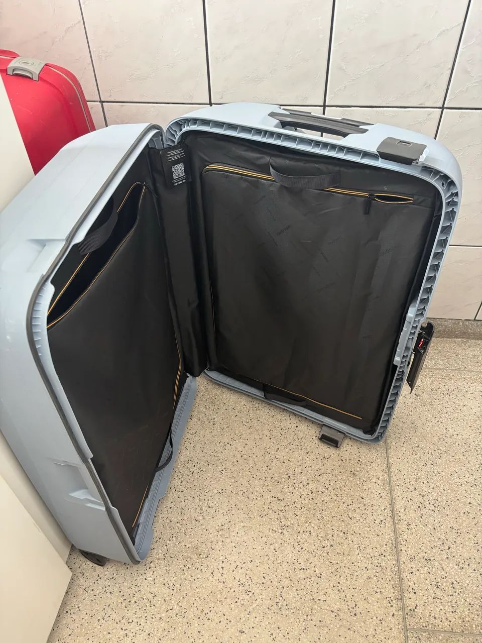 Mala samsonite Rígida 23kg azul claro 