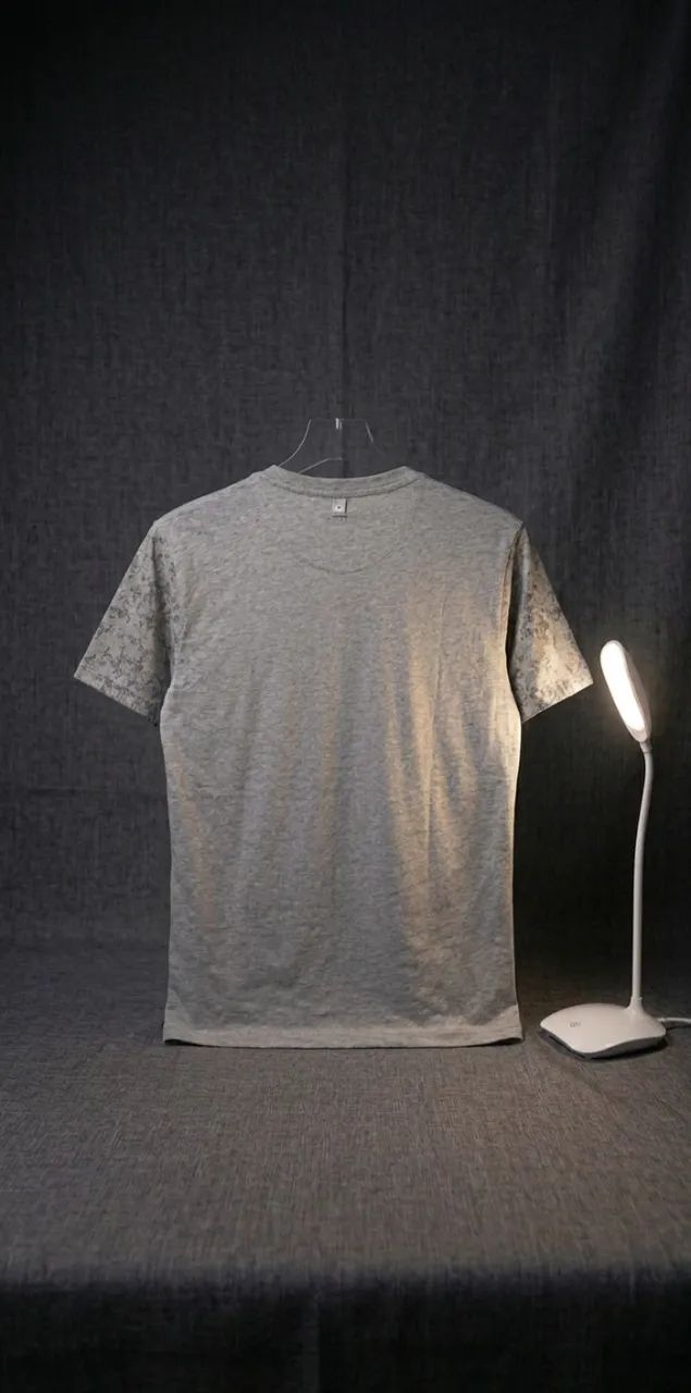 Camiseta Básica - Cinza - Foto 3
