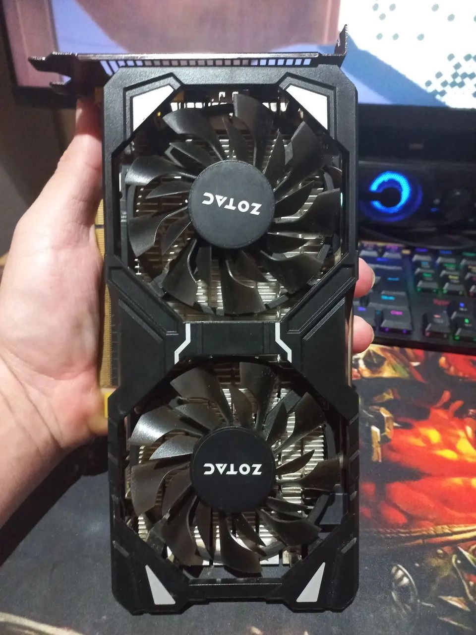 Placa de vídeo Gtx 1060 5GB C/defeito
