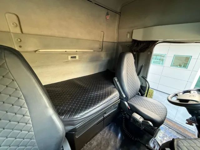 Volvo FH500 Globetrotter 6x2T 2017/2018 - Foto 7
