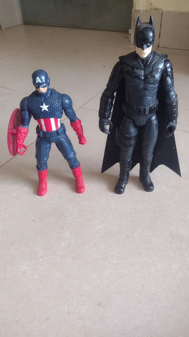 Figuras de ação Marvel e DC  - Foto 5