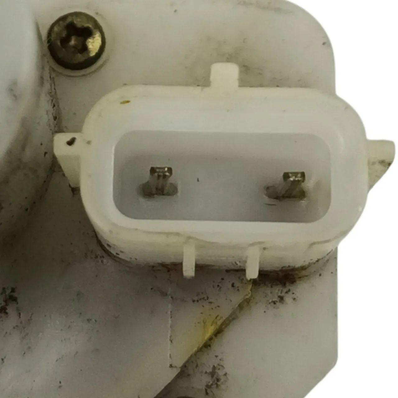 Fechadura lado direito vw fox 2P 2003 até 2008 - Peças para carros