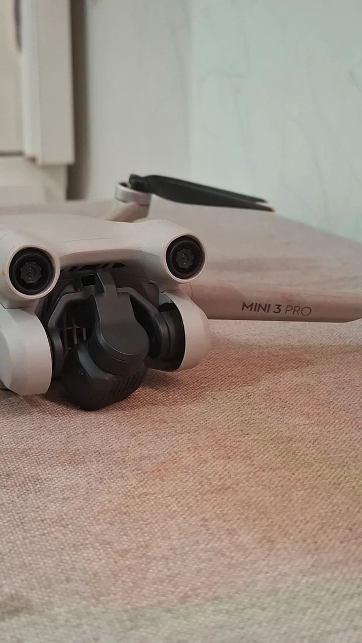 Drone DJI MINI 3 PRO, controle e duas baterias - Foto 4