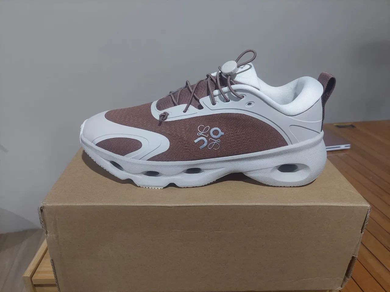 Tênis On Running x Loewe