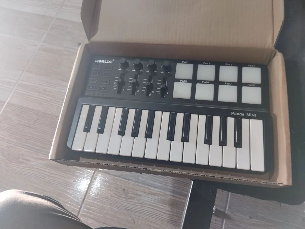 Vendo controlador musical WORLDW - Foto 3