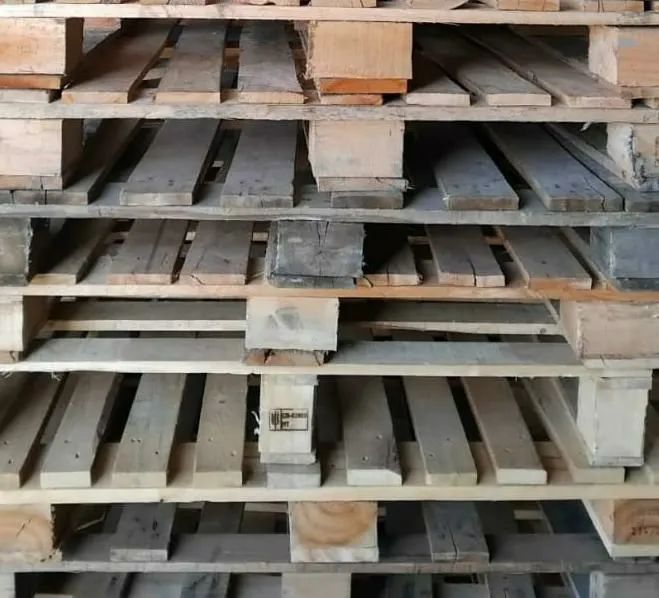 PALLETS 