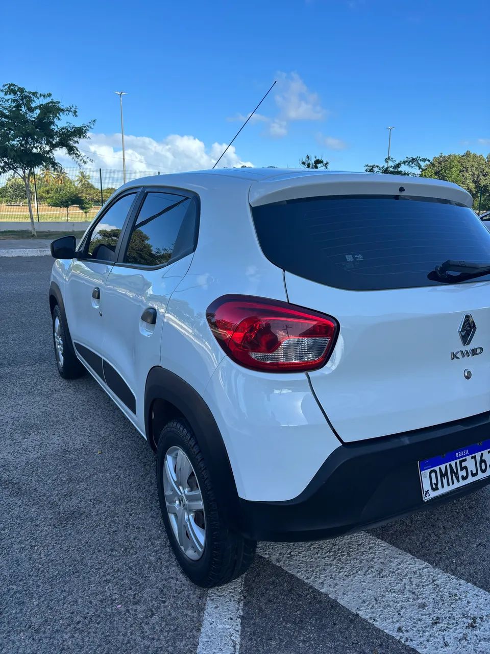 Renault Kwid Zen 1.0 Flex 12V 5P Mec. 2021 - Foto 5