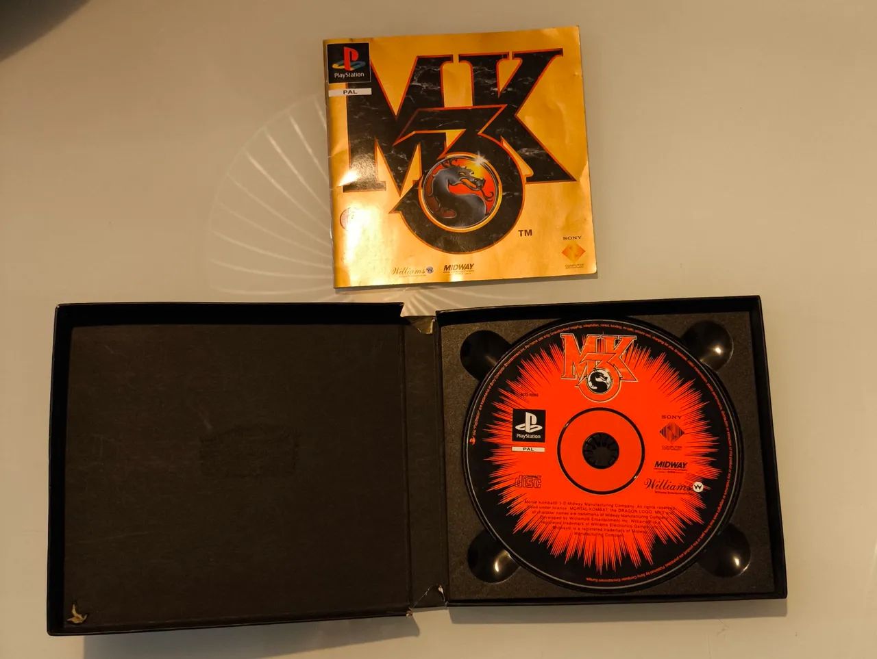 Mortal Kombat 3 PS1 original  - Foto 2