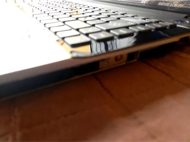 Título: Notebook Samsung Core i3 4GB RAM HD 320GB - Foto 5