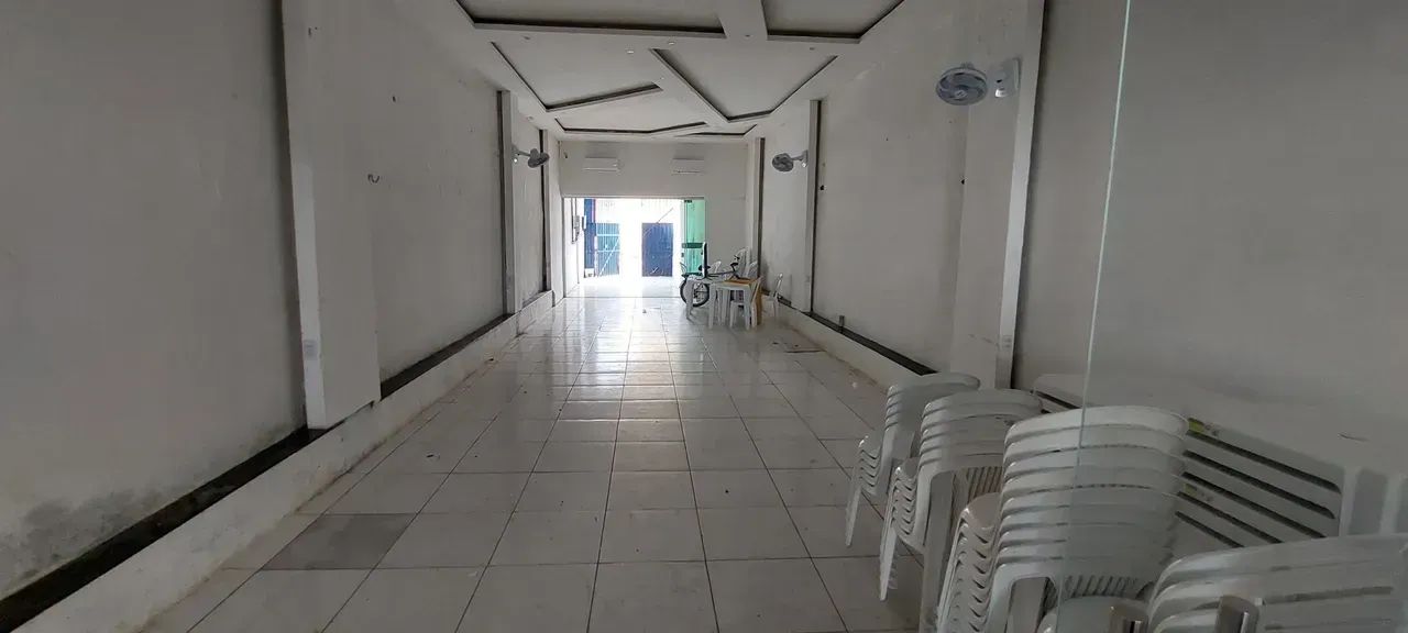 INVESTIDOR - 2 Prédios Comerciais de 3 pavimentos com 6 kitnets piscina e salões - Jurunas