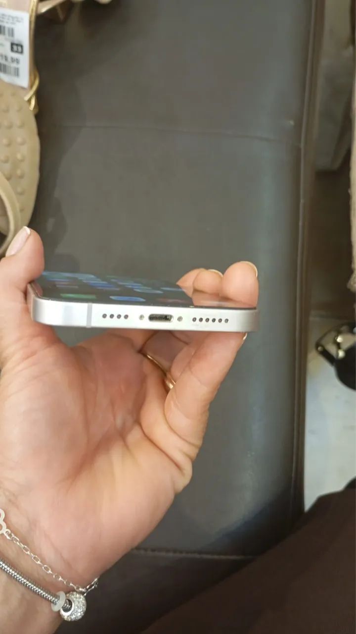 Vendo IPhone 14 Plus  - Foto 2