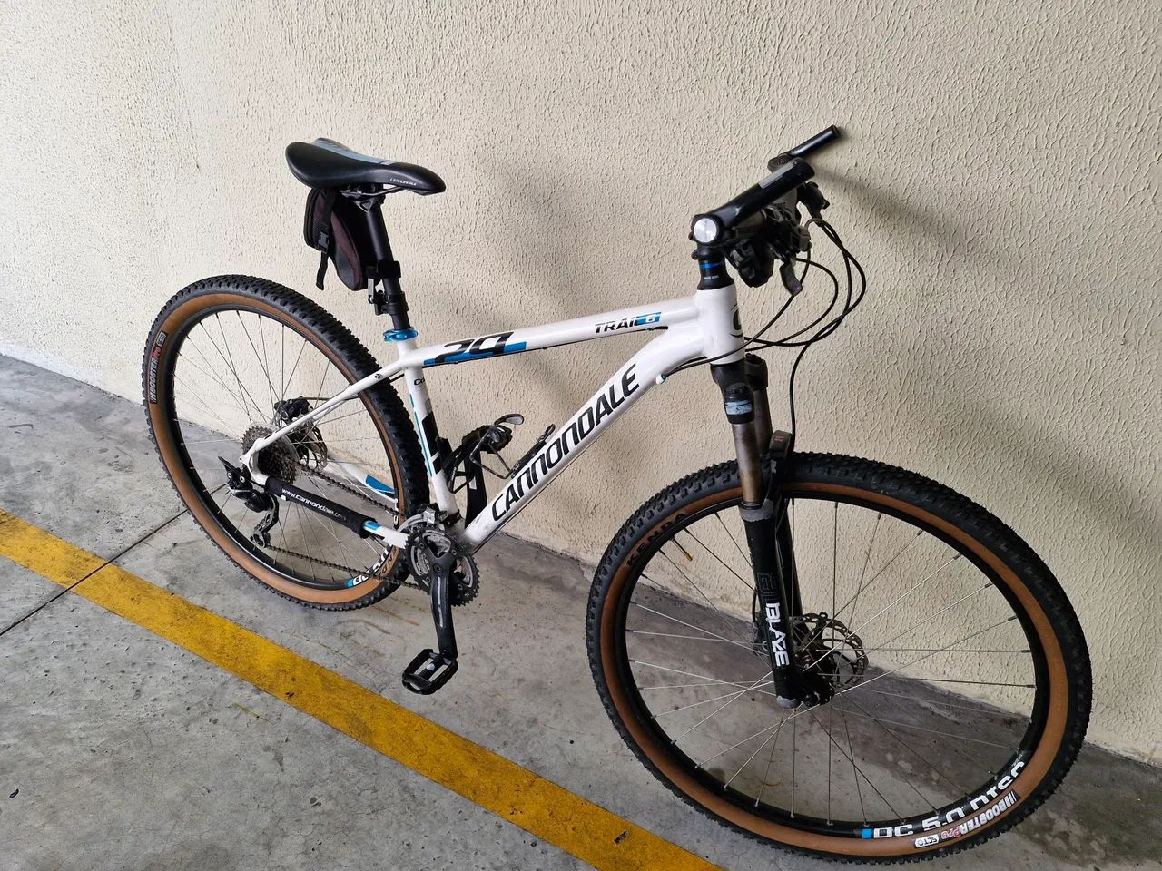 Bicicleta Cannodale trail 6 com kit Shimano.Deore - Foto 3
