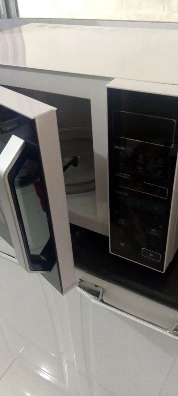 Microondas 21lt Midea  - Foto 2
