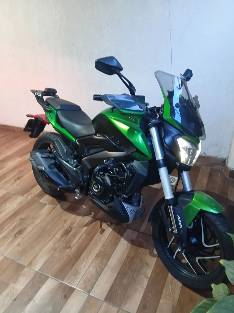 DOMINAR.400 