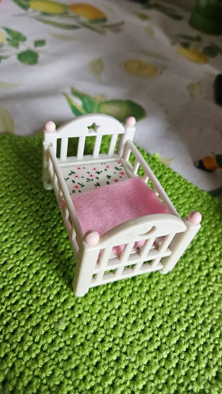 Berço e banheira de bebê sylvanian families - Foto 2
