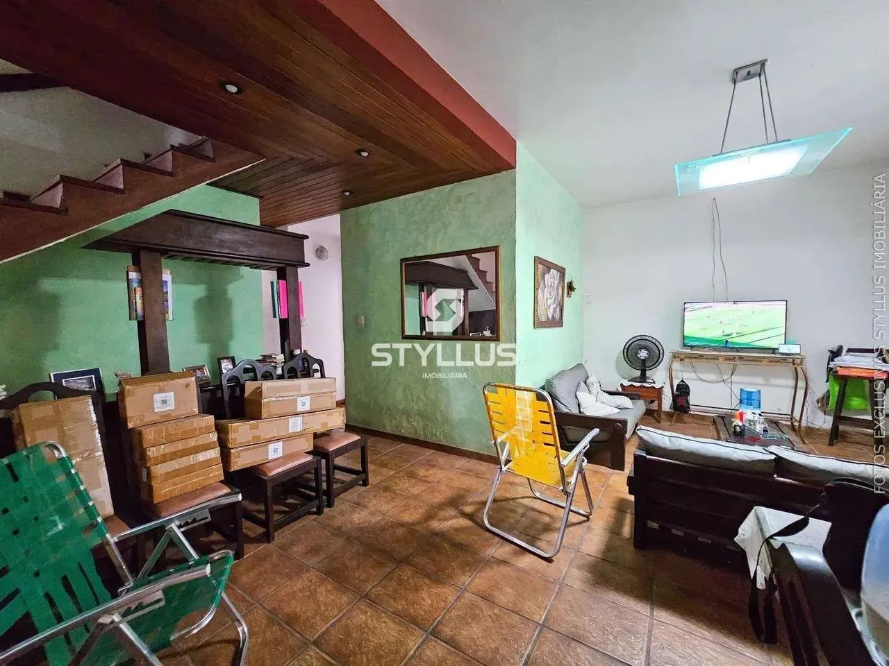 Casa Ampla com 700m² de Terreno, Piscina e Espaço para 6 Carros! M44N - Foto 3