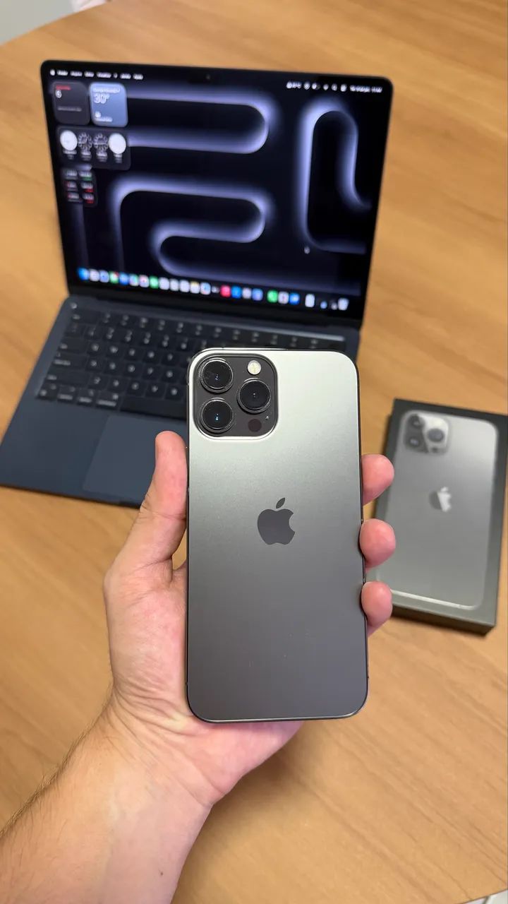 iPhone 13 Pro Max 256GB Graphite, Seminovo, sem detalhes de uso