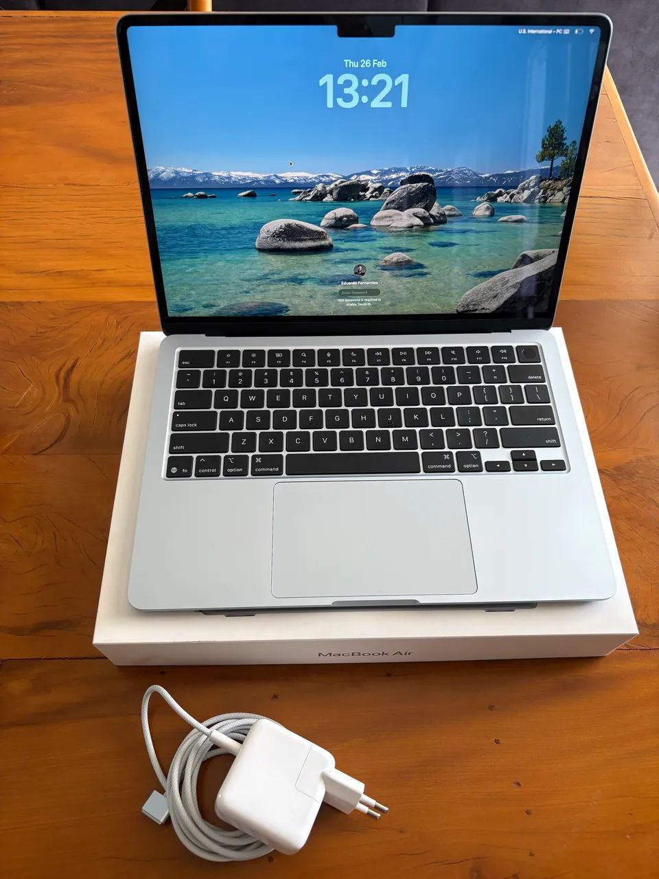 Macbook Air 13.6 polegadas 256gb M4 2025 - Notebooks - Gleba