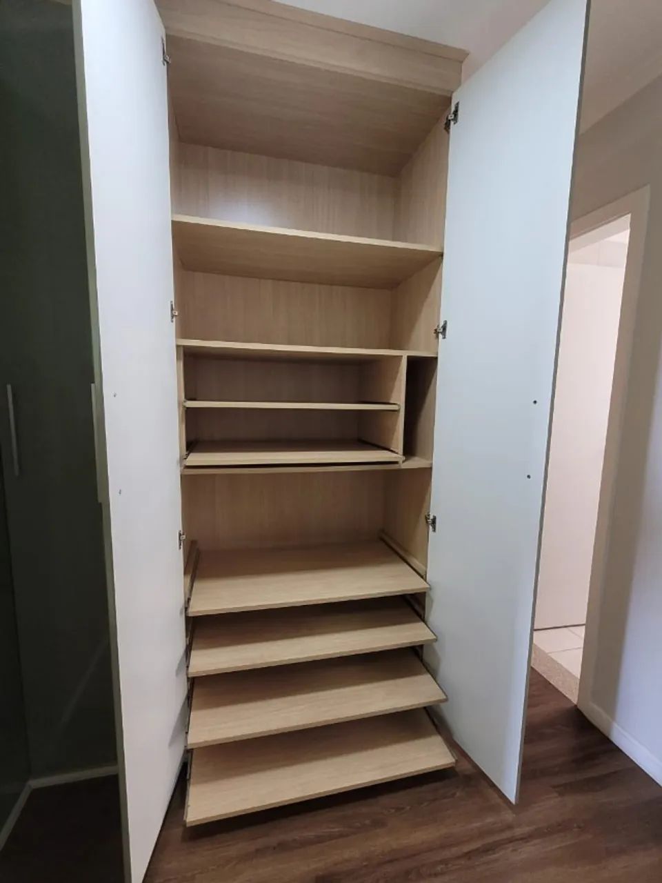 Guarda Roupa Embutido - Foto 4
