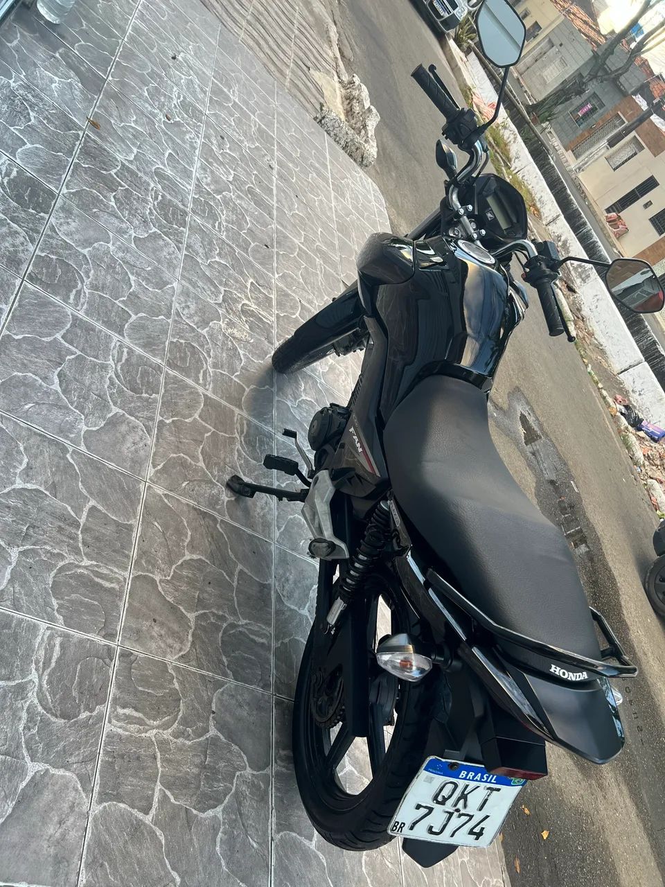Vendo ótima moto CG160  - Foto 4