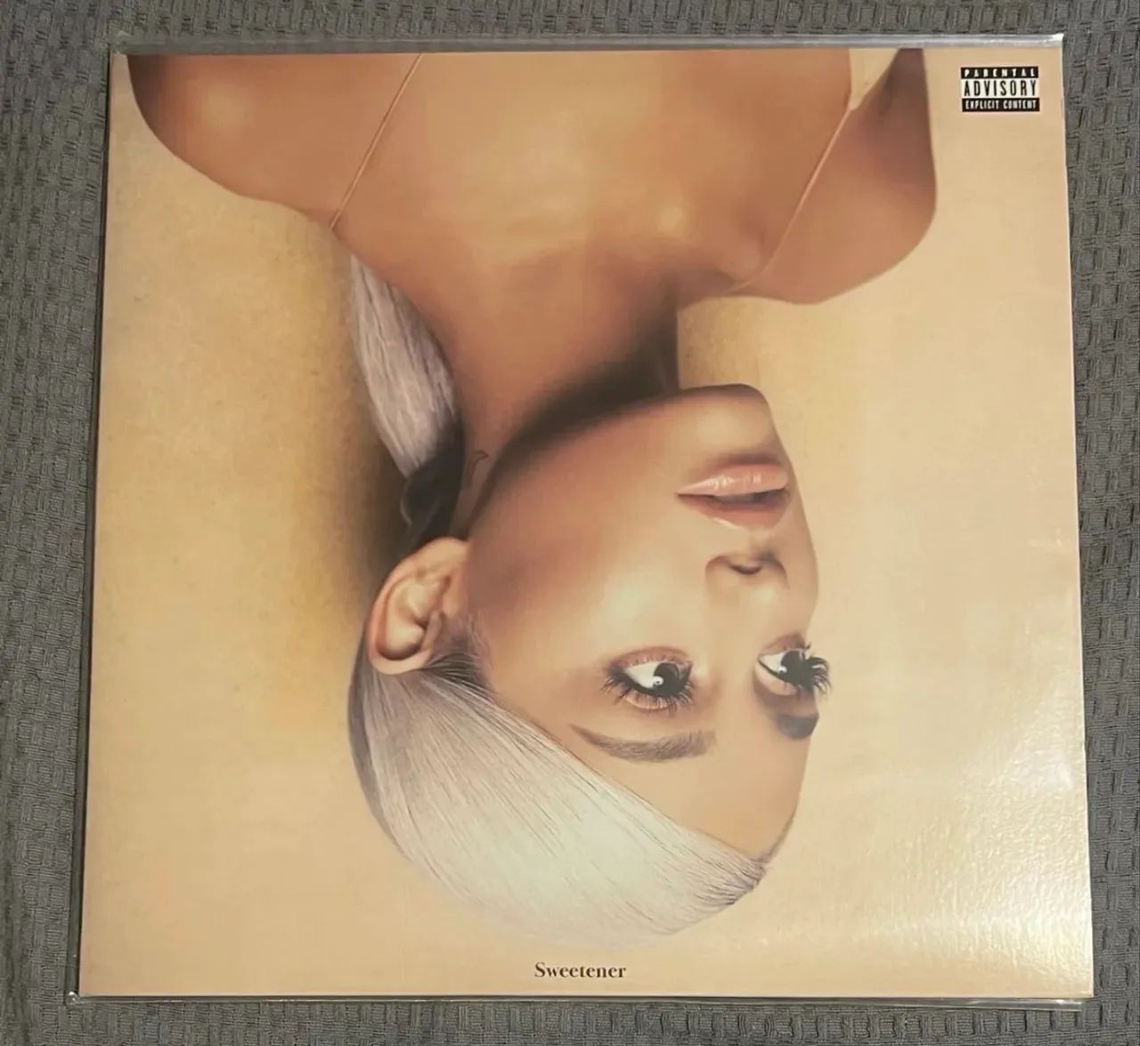 ARIANA GRANDE - SWEETENER VINIL