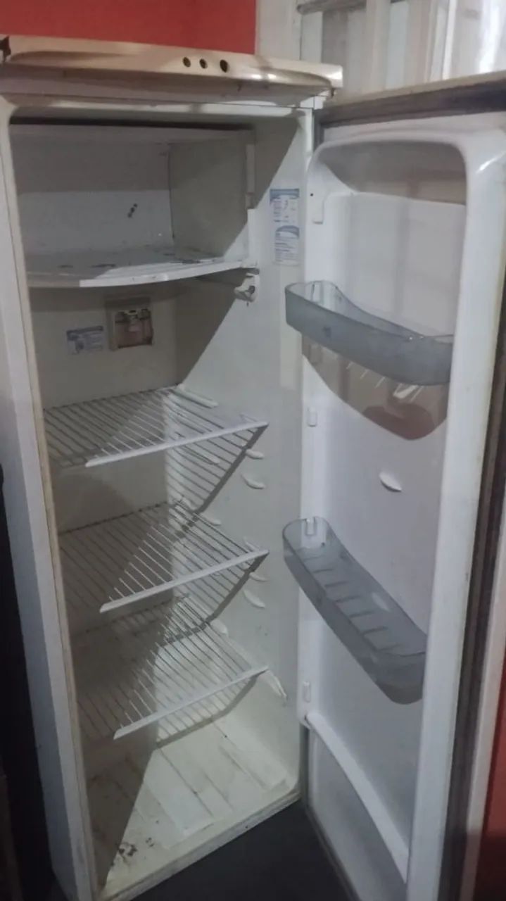 Vendo geladeira  - Foto 3