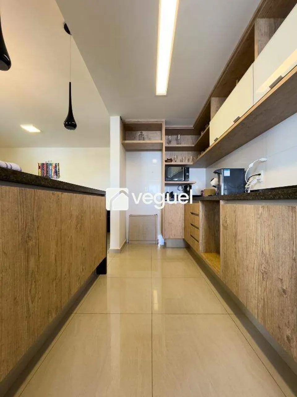 Apartamento mobiliado para alugar com 2 quartos, sendo 2 suítes, no Edifício Berlim  Bosqu - Foto 4